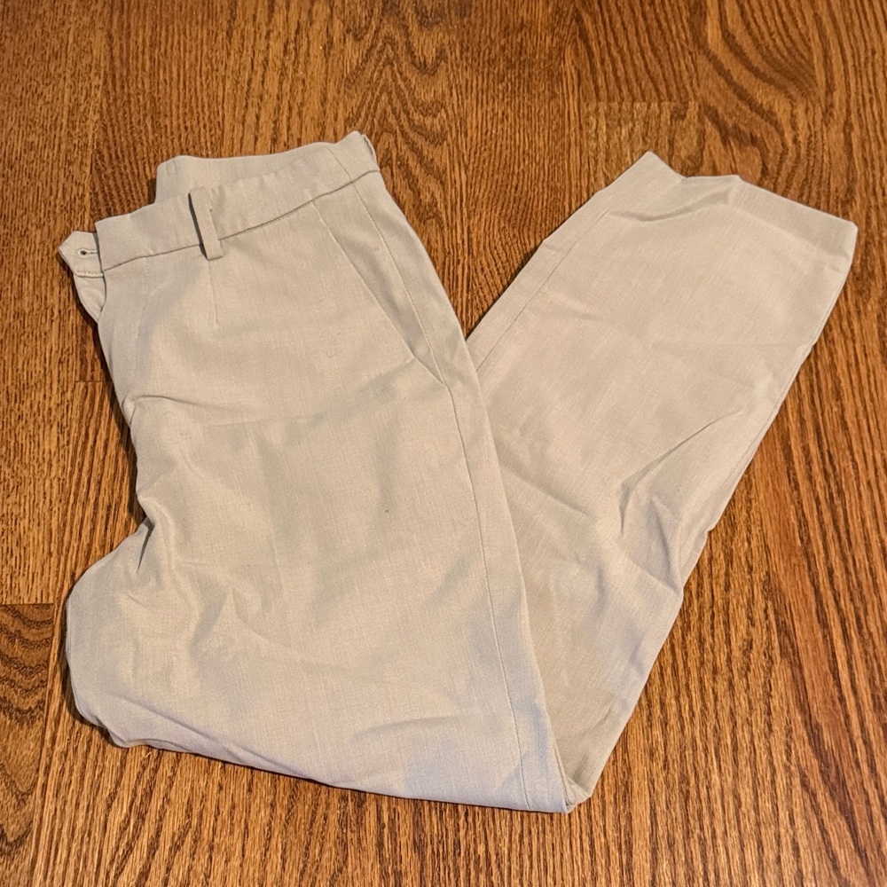 Uniqlo Women's Light Beige Straight Leg Pants